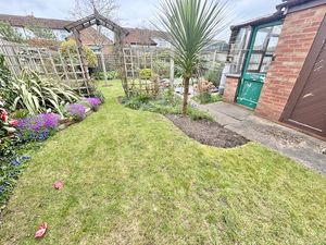 Photo 7- click for photo gallery